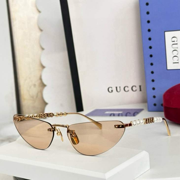 Picture of Gucci Sunglasses _SKUfw79338169fw